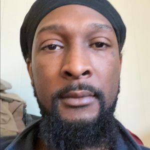 Meet your Posher, Gregory